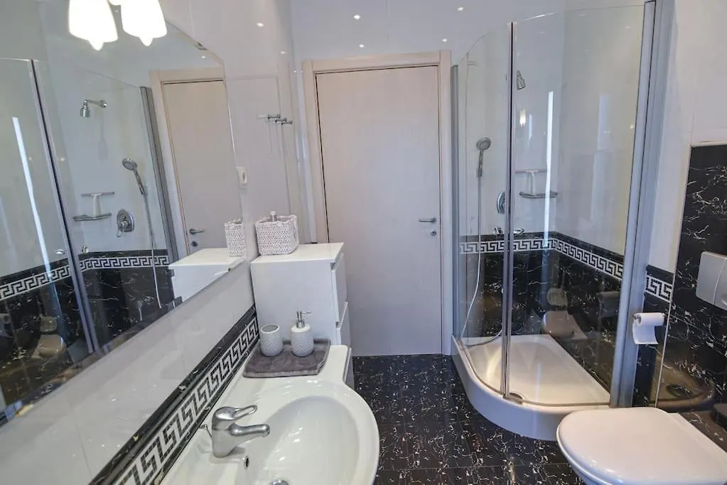 Villa Alba, Apartment Katja - With Swimming Pool Icici 0*,