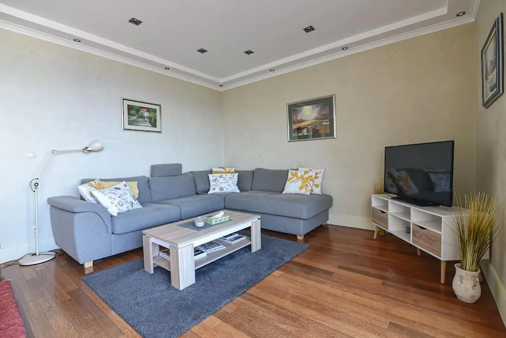 Villa Alba, Apartment Katja - With Swimming Pool Icici Croatia