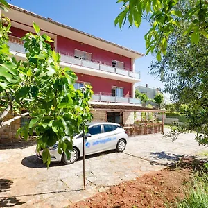  Apartman Mladen